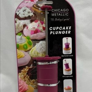Chicago Metallic CUPCAKE PLUNGER Baking Tool, NEW